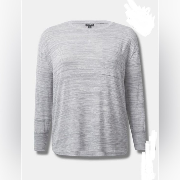 Torrid Unbrushed Hacci Drop Shoulder Pocket Sweatshirt | Heather Grey | Size 1 - Picture 4 of 5